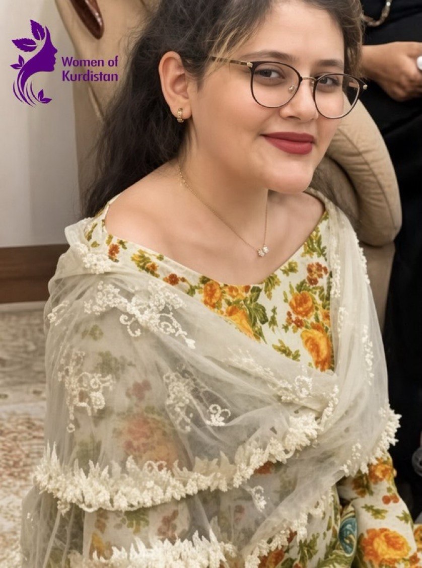 شۆڕشی ژینا بە دروشمی “ژن، ژیان، ئازادی”